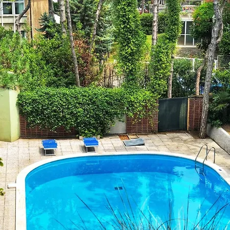 Lignano Pineta With Pool